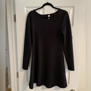 Black Long Sleeve Dress - large